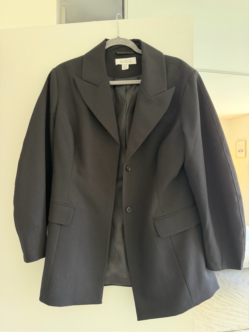 ALIGNE Cinched Tailored Blazer